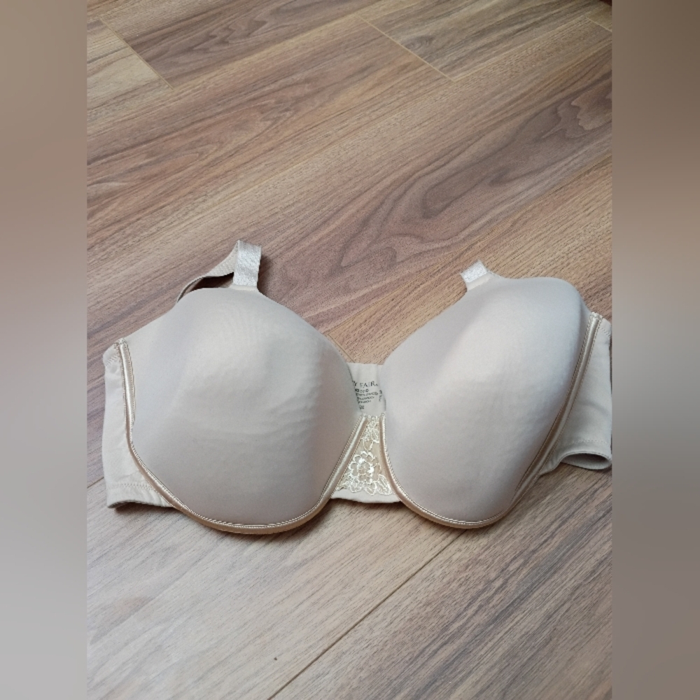 Vanity Fair Cream Bra